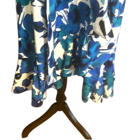 Calvin Klein dress - Picture 6 of 9